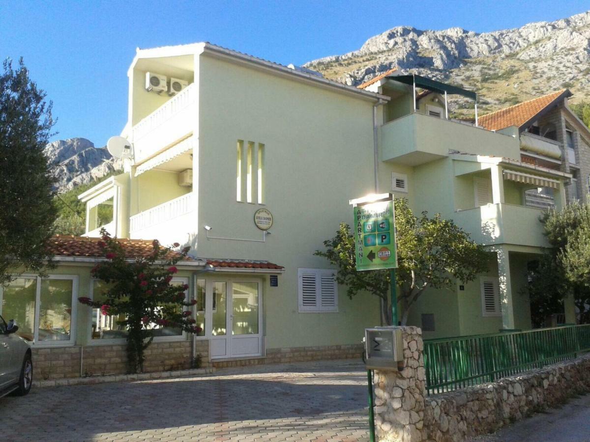 Apartmani Atila Damir Omiš Buitenkant foto