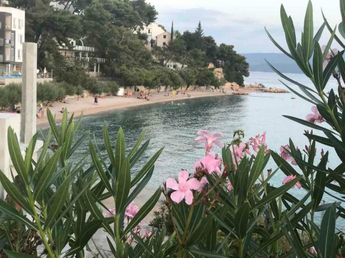 Apartmani Atila Damir Omiš Buitenkant foto